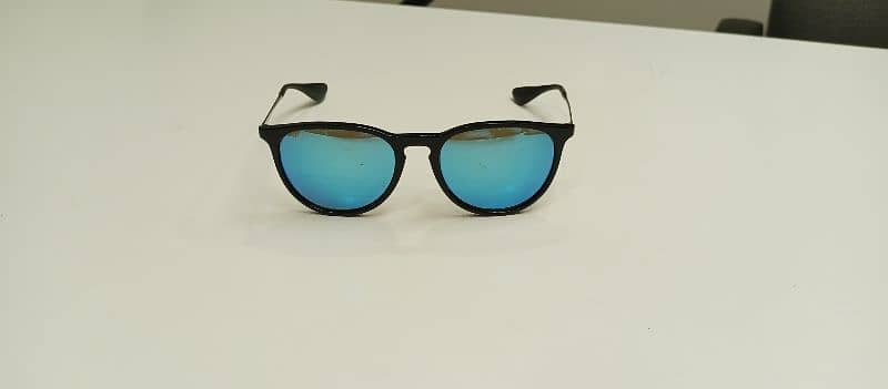 Ray-Ban sunglasses 0