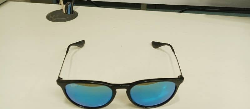 Ray-Ban sunglasses 8