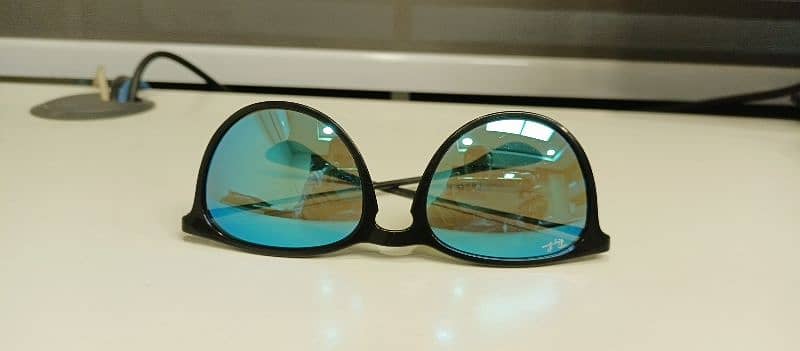 Ray-Ban sunglasses 10