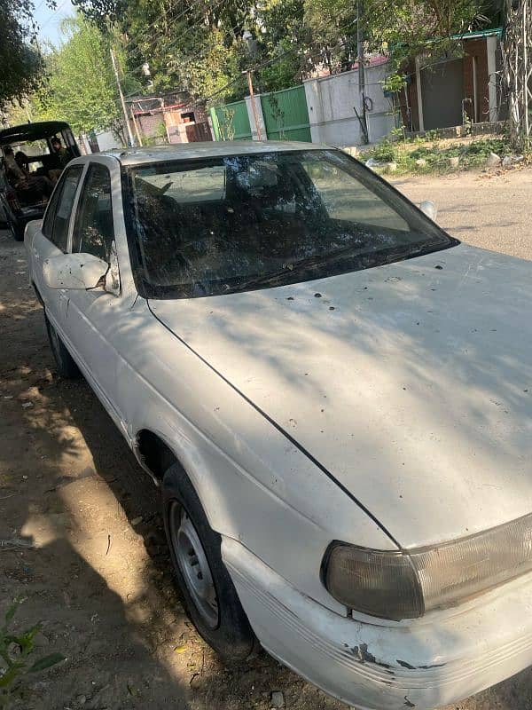 Nissan Sunny 1990 1