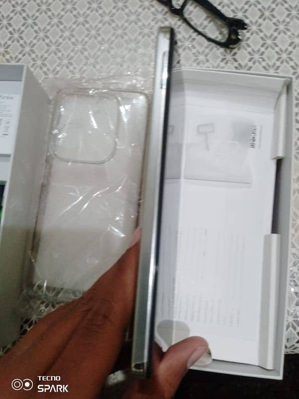 infinix hot 40 1