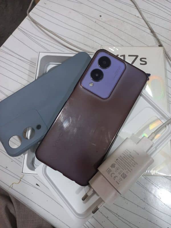 vivo y17S 6/128 17