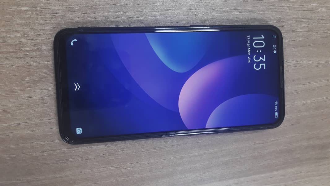 Vivo v15 (8GB/256GB) 1