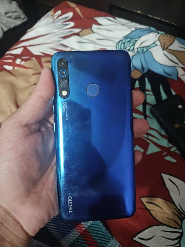 Tecno camon 12 air 4/64 1