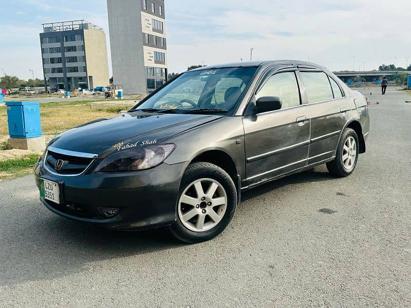 Honda Civic EXi 2005 4