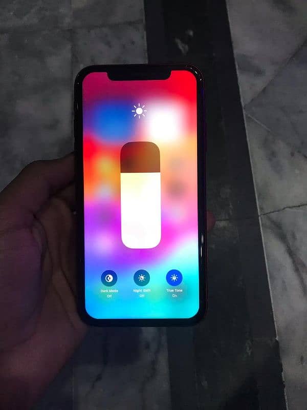 I Phone XR Non PTA Factory Unlock 64 GB 1