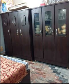 Bed room set for sale 4 pice 3 months use kiya hai