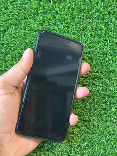 iPhone 11pro 256gb pta approved 10by10 condition