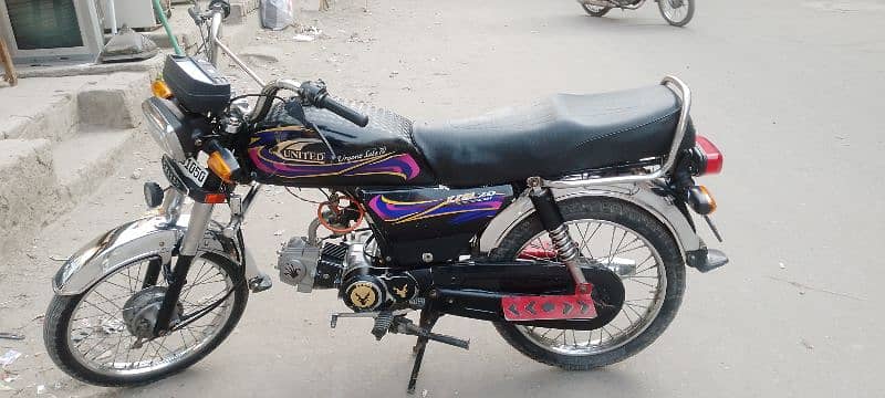 united 70cc 3