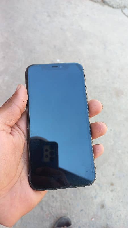 Iphone 11 64 GB 6