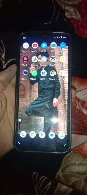 vivo y20 price 22000 no open 3 months use no box 11