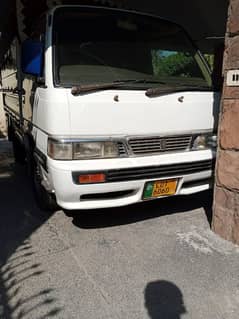 Nissan Cheeta Pickup Truck