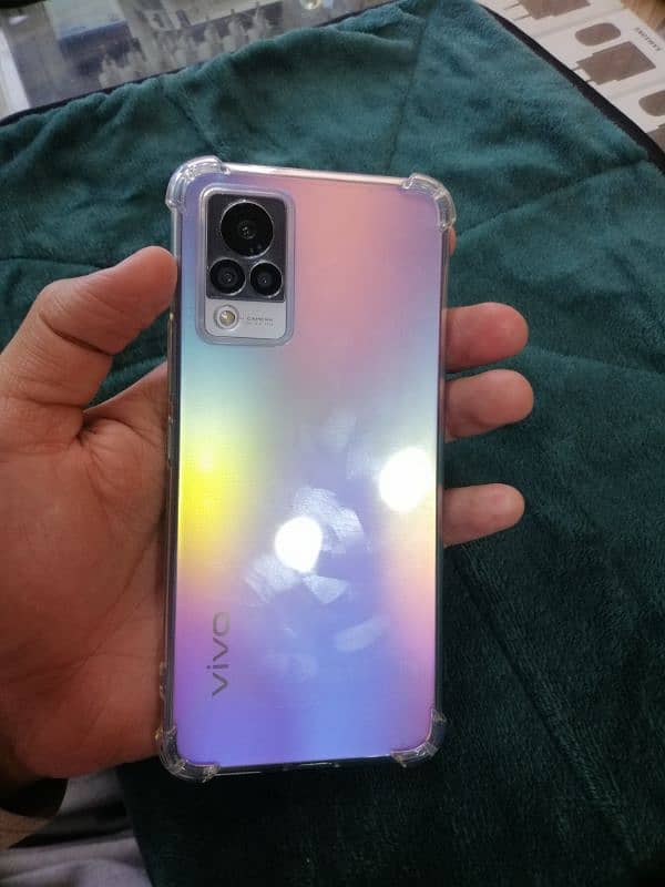 vivo v21 8/128 1