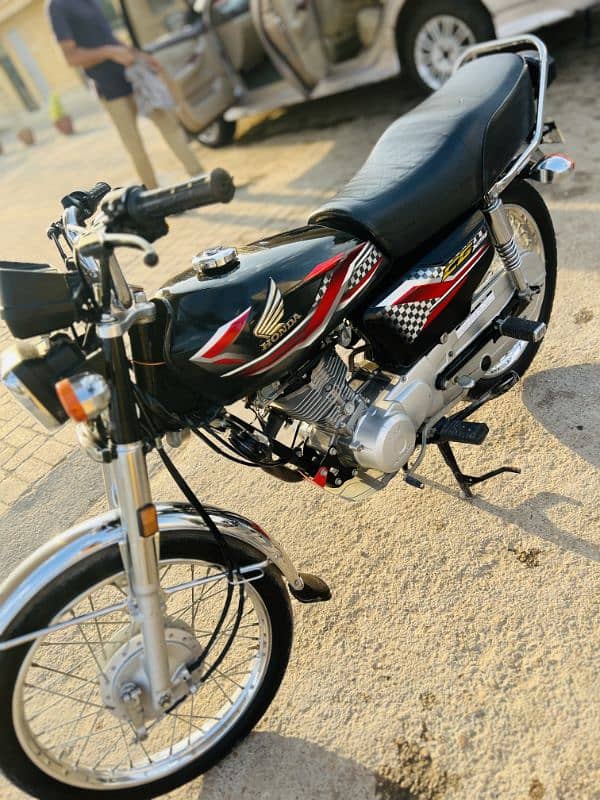 Honda 125 applied 5