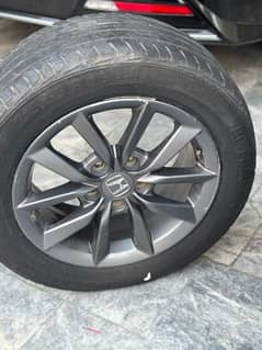 Honda Civic Tyre and Rims