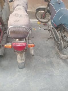 new bike hai 80km chali hai