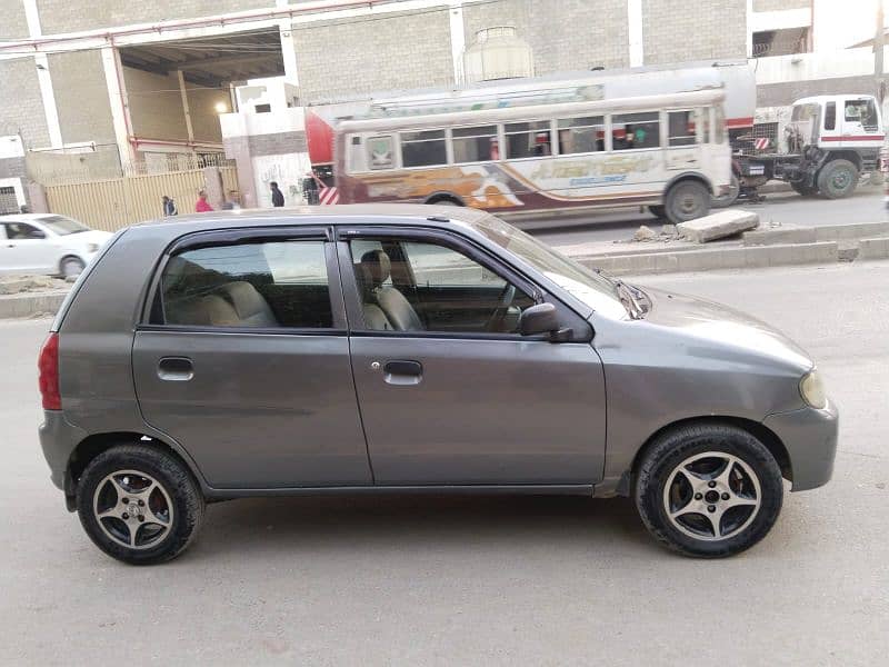 Suzuki Alto 2010 13