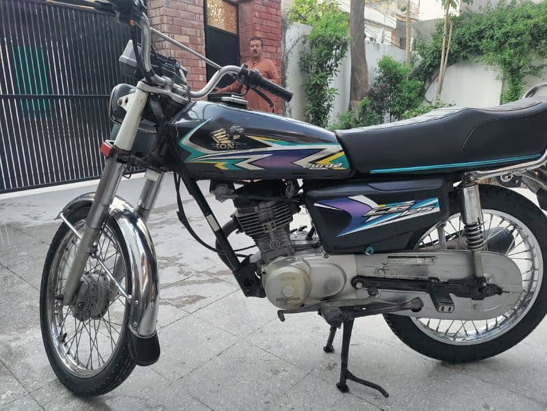 Honda 125 tanki taapy 1