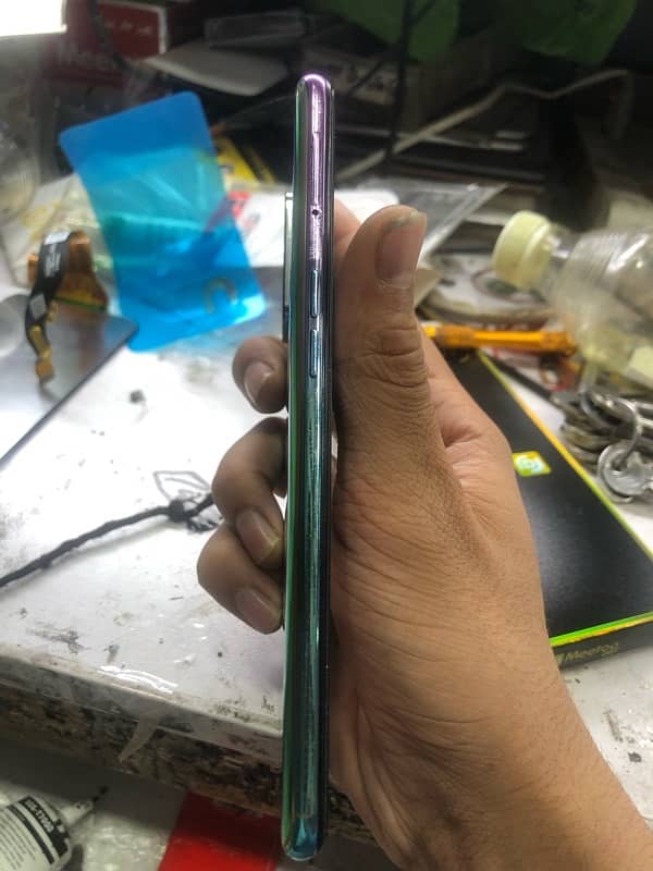 Oppo f19 pro 5