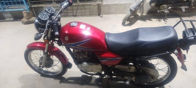 Suzuki GS 150CC 5