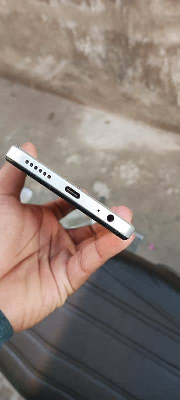 Infinix Smart 8 Pro 5