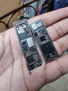 iphone 11 dead icloud motherboard