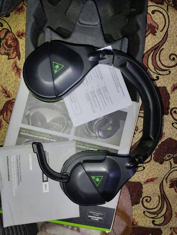 Turtle Beach Stealth 600 gen 2 wireless headset for all play station. 3
