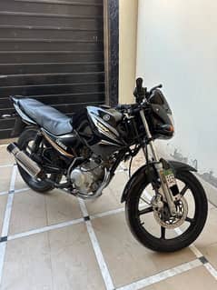 YAMAHA YBR 125