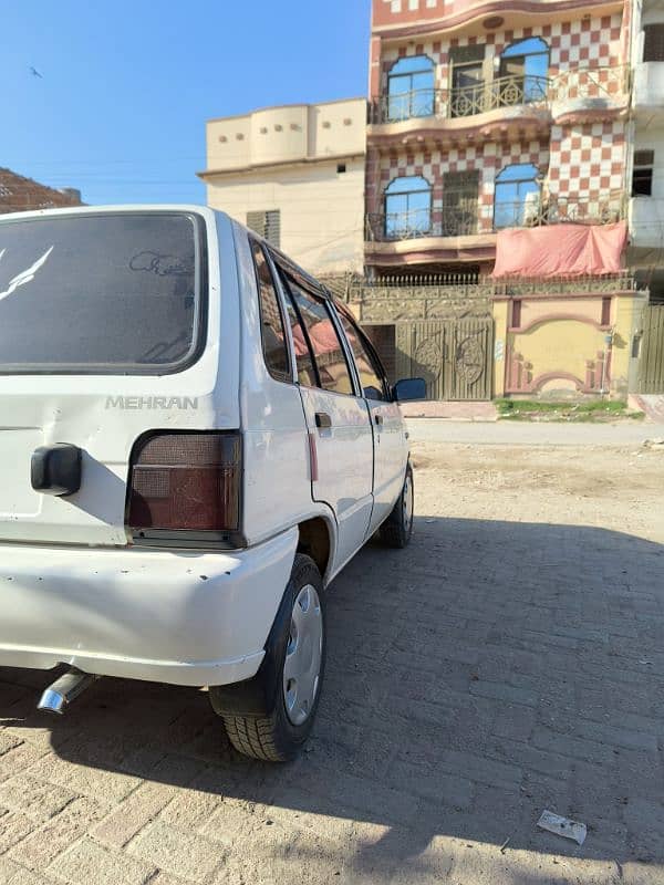 Suzuki Mehran 2011 4