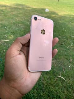 Apple | iPhone 7 | 32GB Storage