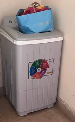 Selling Slightly used Super Asia Washing Machine