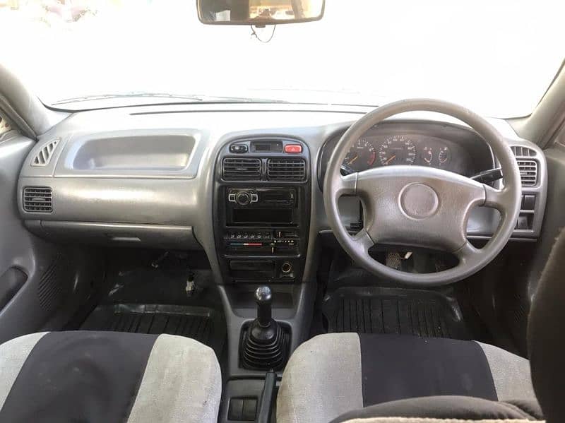 Suzuki Baleno 2005 4