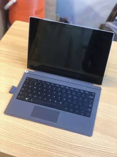 Microsoft Surface Pro 4 Touch Screen | 8GB/256GB | Detachable Keyboard