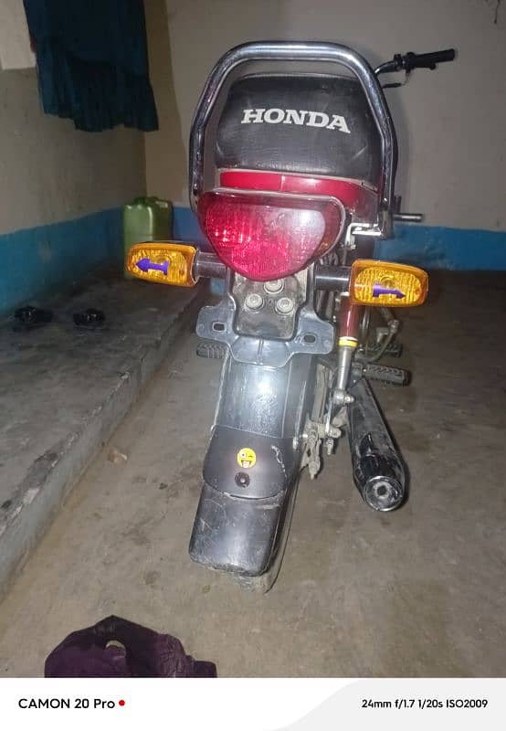 Honda cd70 1