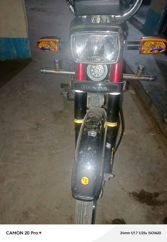 Honda cd70 6