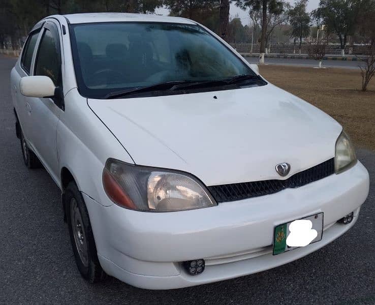 Toyota Platz 2003 1