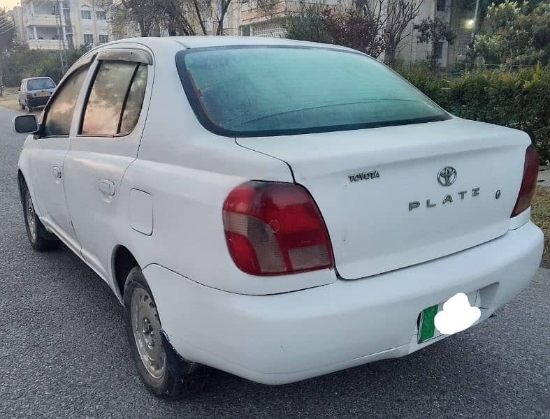 Toyota Platz 2003 3