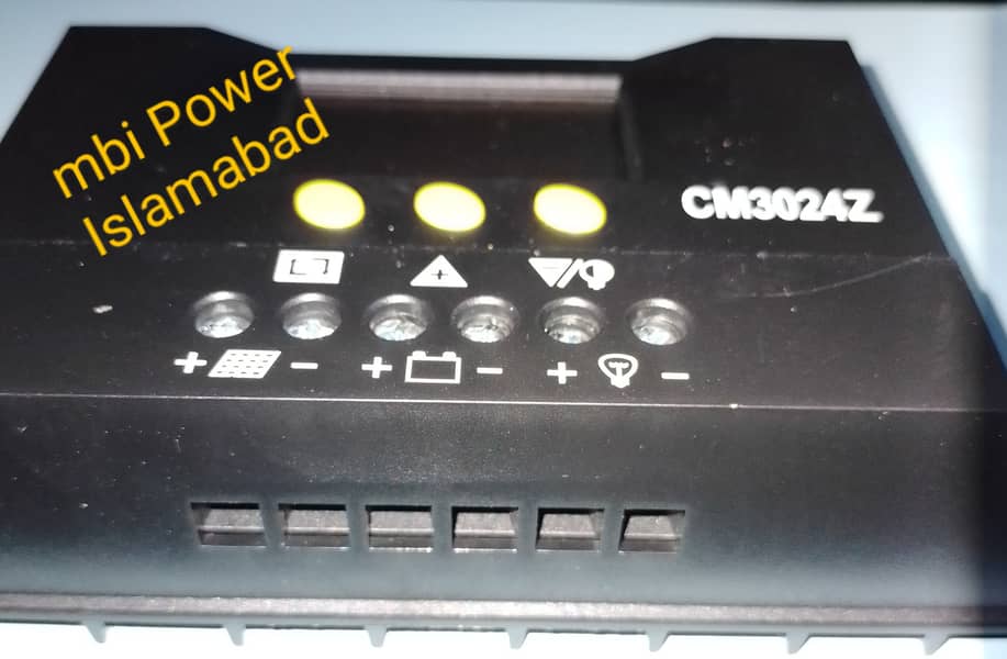 Solar Charge Controller 30A 1