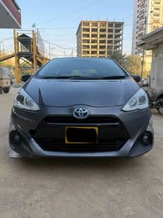 Toyota Aqua 2015