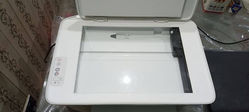 HP DESKJET PRINTER Complete New Box packing or Ink Bottles Ke Sath 1