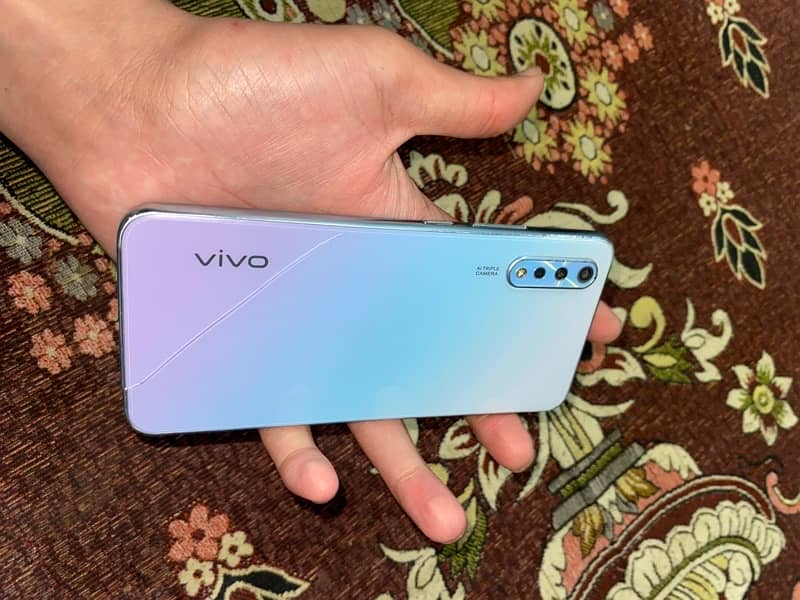 vivo s1 1