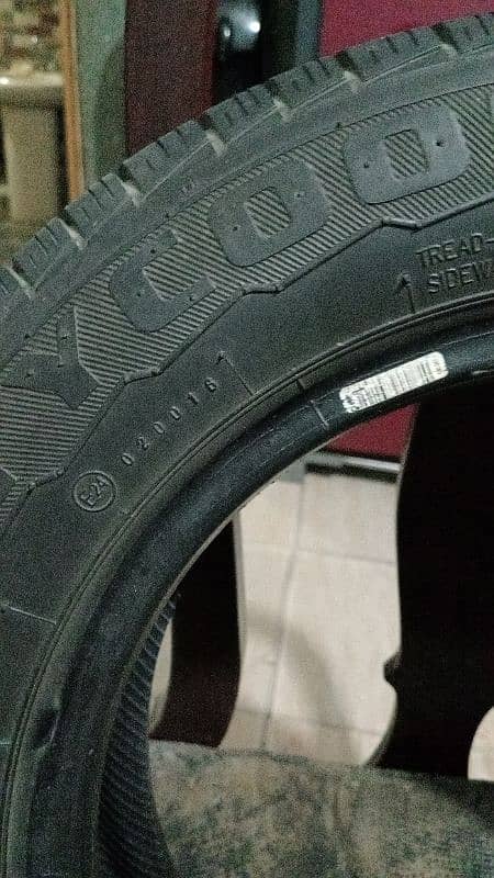 tyre for sale 13" 1