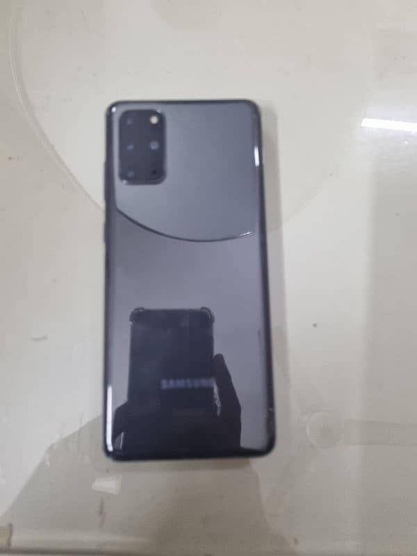 Samsung S20 Plus 1