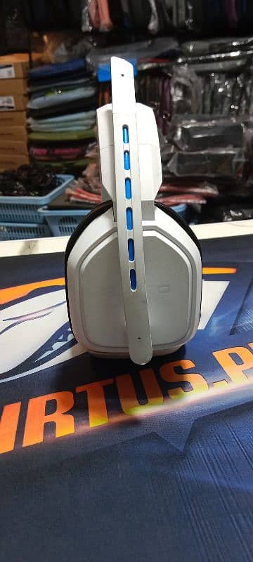 Logitech's Astro A10 Wired Gaming Headset 1