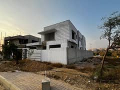 GREY STRUCTURE 500sq yd Villa FOR SALE in Precinct-4.5min Drive from Main Gate of Bahria Town Karachi. get your Villa ready by your own choices. Call for Details.