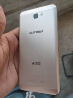 Samsung J7 Prime 10/9.5 Condition urgent sale