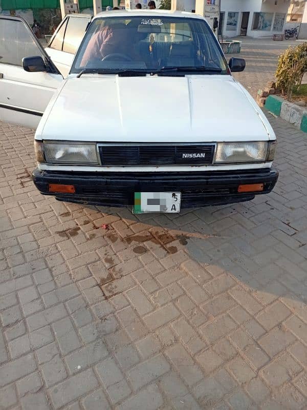 Nissan Sunny 1989 2