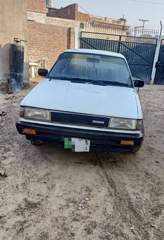 Nissan Sunny 1989 14