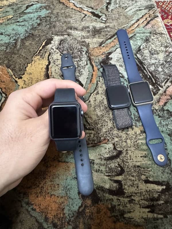 Original Apple Series 1,3 & two Series 4 1