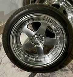 i’m selling my Alloy Rims and Tyers